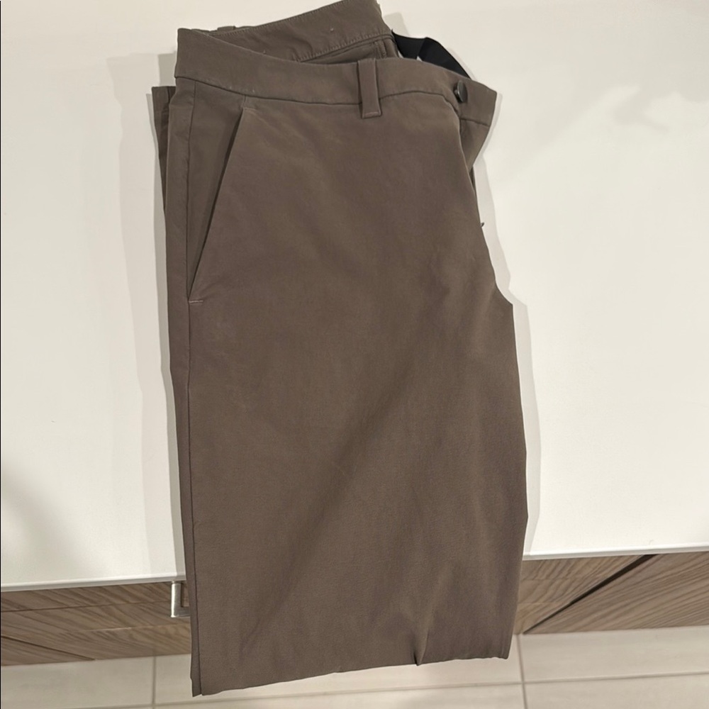Lululemon ABC Trousers - Versatwill Slim